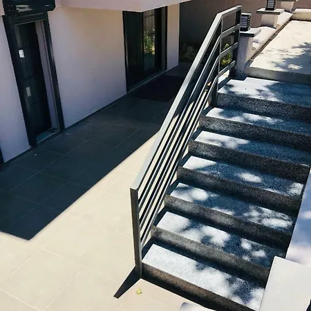 Apartament Moonhill Homes *